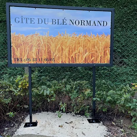 Du Ble Normand بيت للعطل Corny